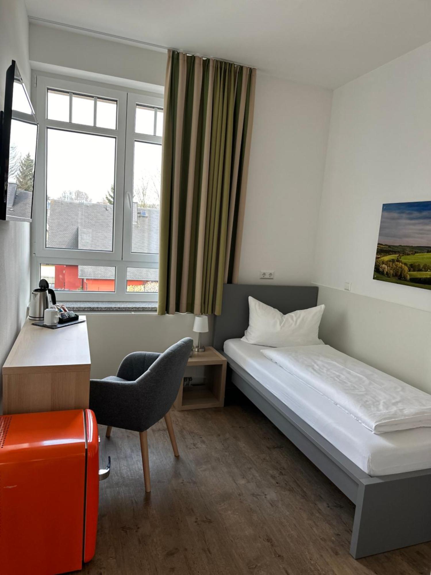 Hotel Urlaubshaus-Erzgebirge à Zwönitz Extérieur photo